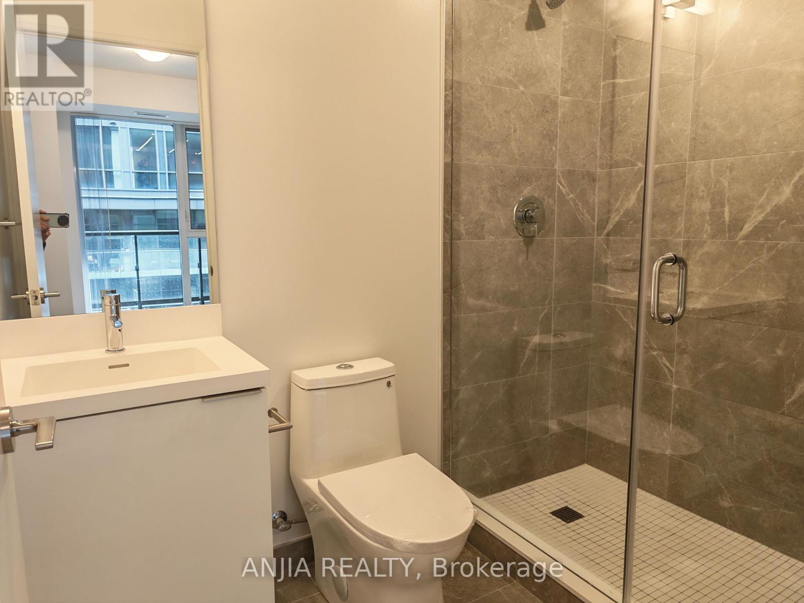 621 - 400 King Street W, Toronto, Ontario M5V 1K2 - Photo 7 - C13553108