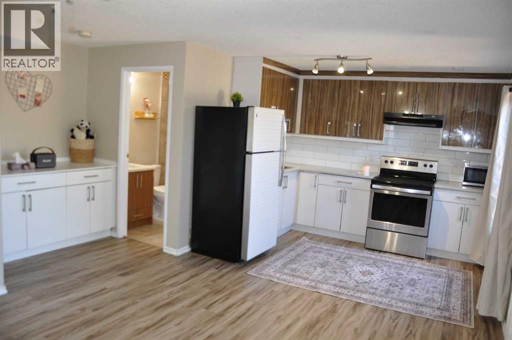 91 Martinwood Court NE, Calgary, Alberta  T3J 3H2 - Photo 27 - A2316529