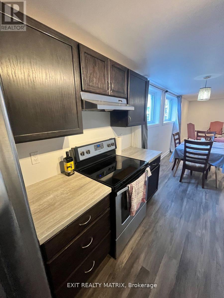B - 1557 Belcourt Boulevard, Ottawa, Ontario  K1C 1M3 - Photo 6 - X13553662