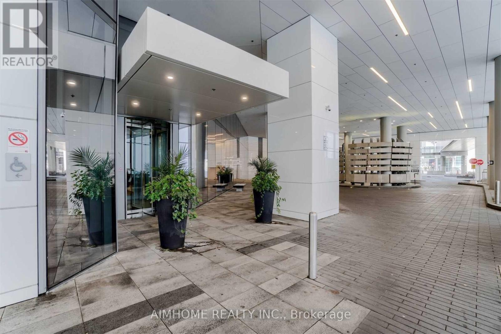 2611 - 88 Harbour Street, Toronto, Ontario  M5J 1B7 - Photo 10 - C13553654