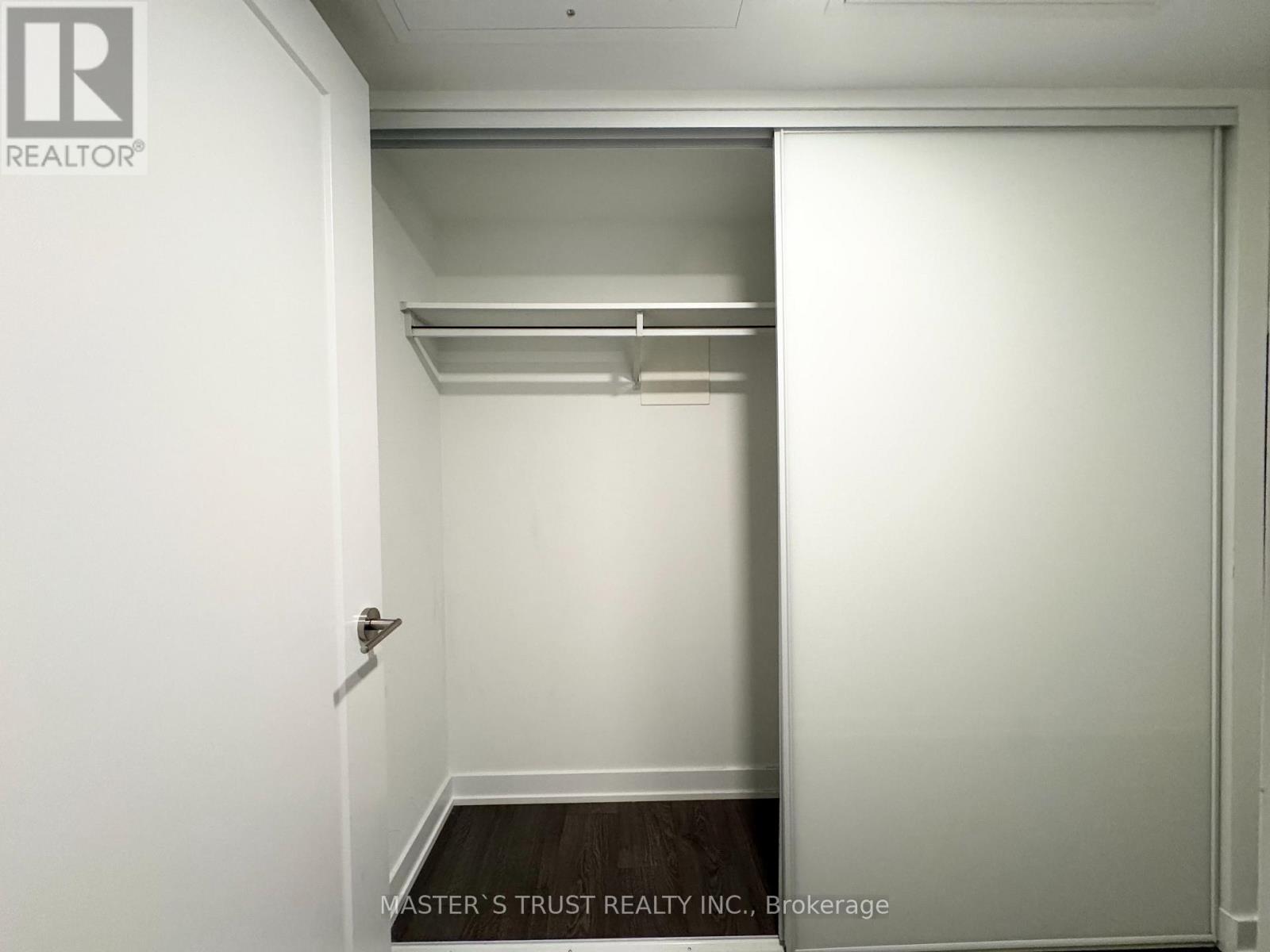 412 - 50 Mccaul Street, Toronto, Ontario  M5T 0B6 - Photo 6 - C13553660