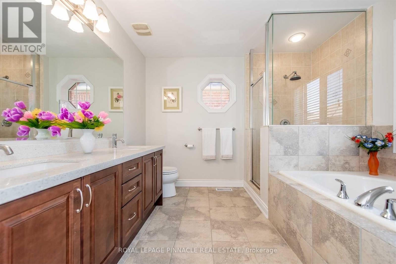 3347 Whilabout Terrace, Oakville, Ontario  L6L 0A8 - Photo 15 - W13553644