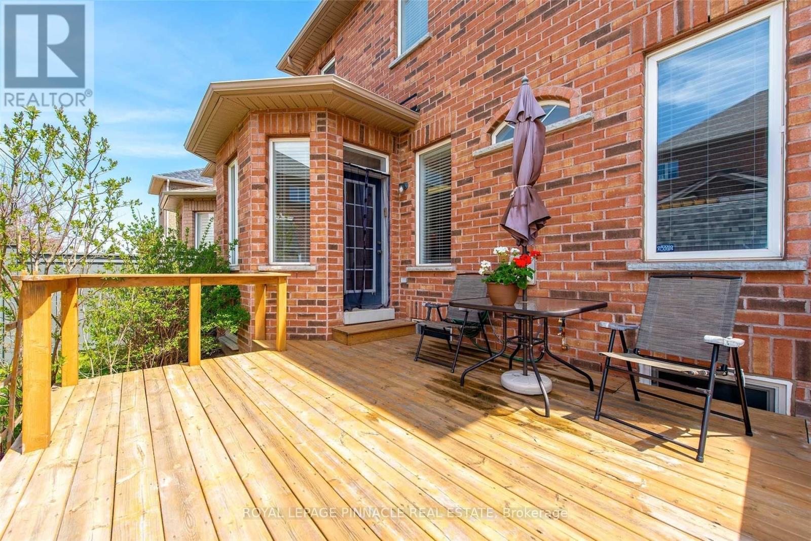 3347 Whilabout Terrace, Oakville, Ontario  L6L 0A8 - Photo 17 - W13553644