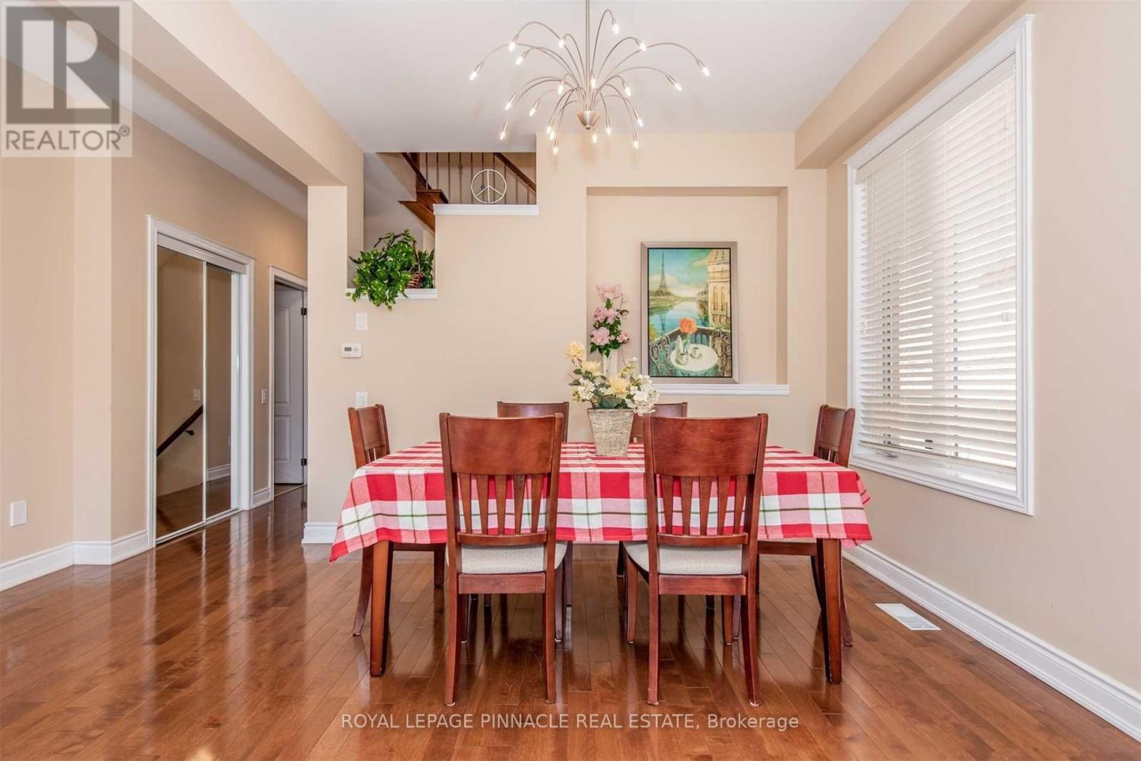 3347 Whilabout Terrace, Oakville, Ontario  L6L 0A8 - Photo 3 - W13553644