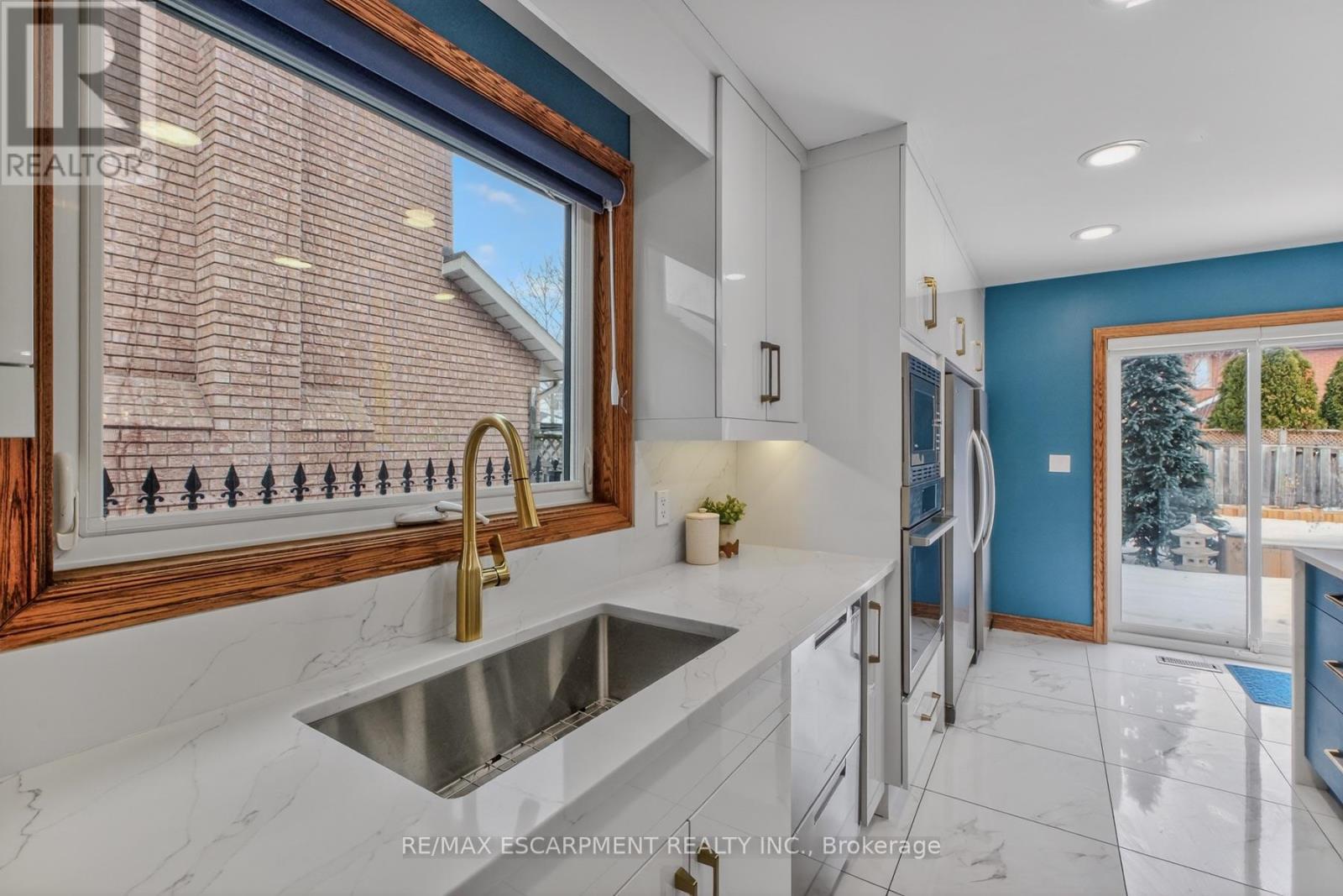 41 Candor Crescent, Hamilton, Ontario  L8E 4X6 - Photo 21 - X13553638
