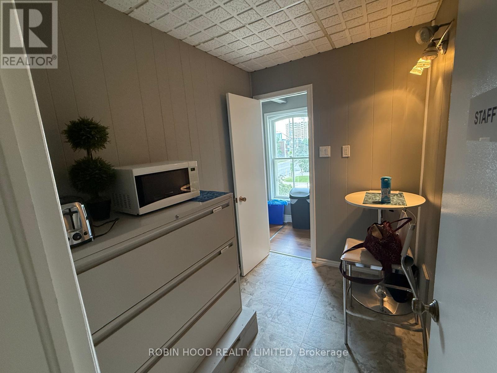 Office #2 - 28 Weber Street W, Kitchener, Ontario  N2H 3Z2 - Photo 13 - X13553650