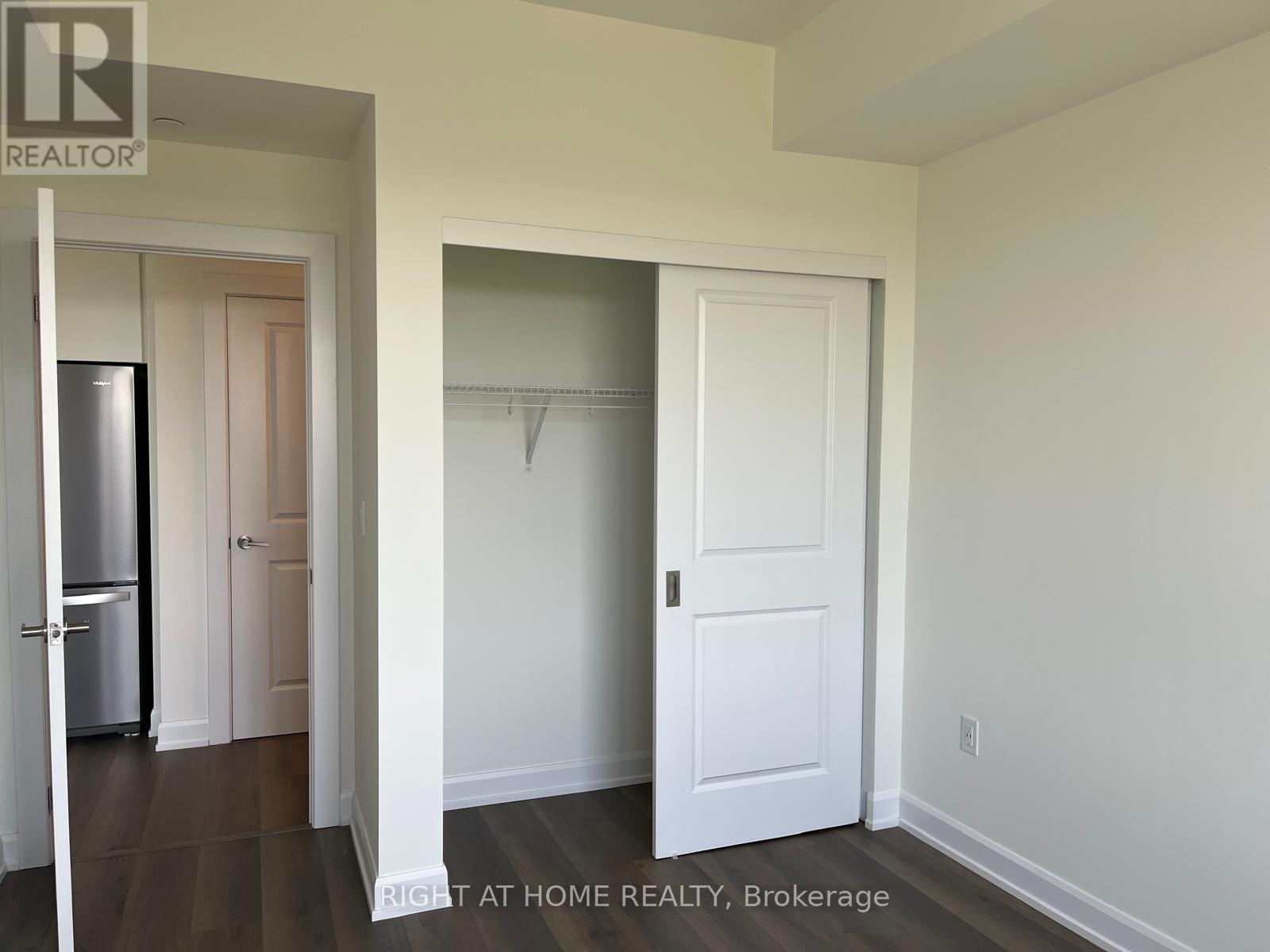 1011 - 3200 William Coltson Avenue, Oakville, Ontario  L6H 7W6 - Photo 23 - W13553682