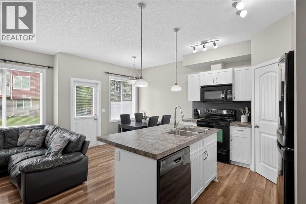 29 Sage Hill Common NW, Calgary, Alberta  T3R 0J6 - Photo 2 - A2324160