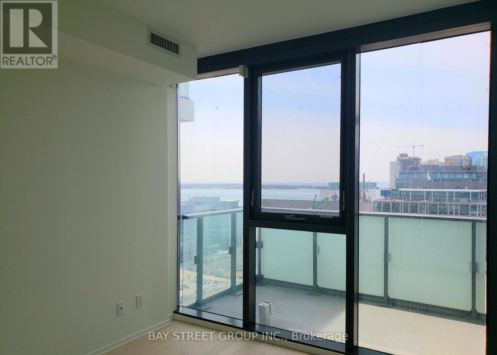 1511 - 16 Bonnycastle Street, Toronto, Ontario  M5A 0C9 - Photo 6 - C13553694