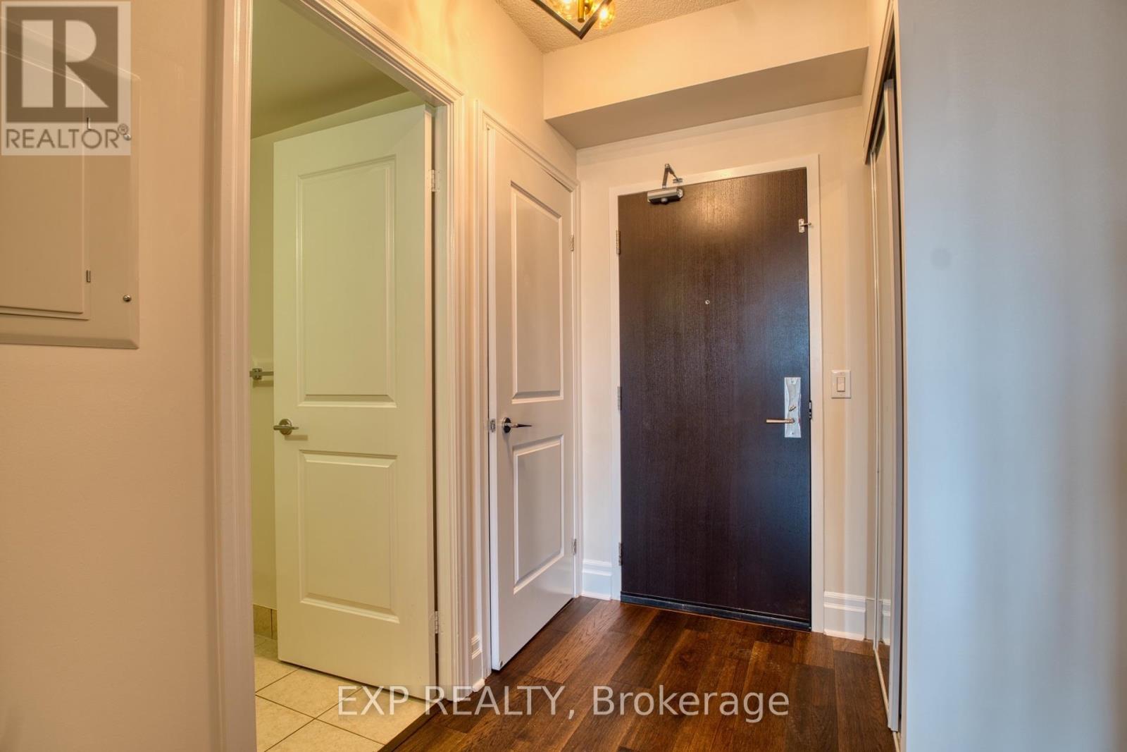 310 - 151 Upper Duke Crescent, Markham, Ontario  L6G 0E1 - Photo 4 - N13553696