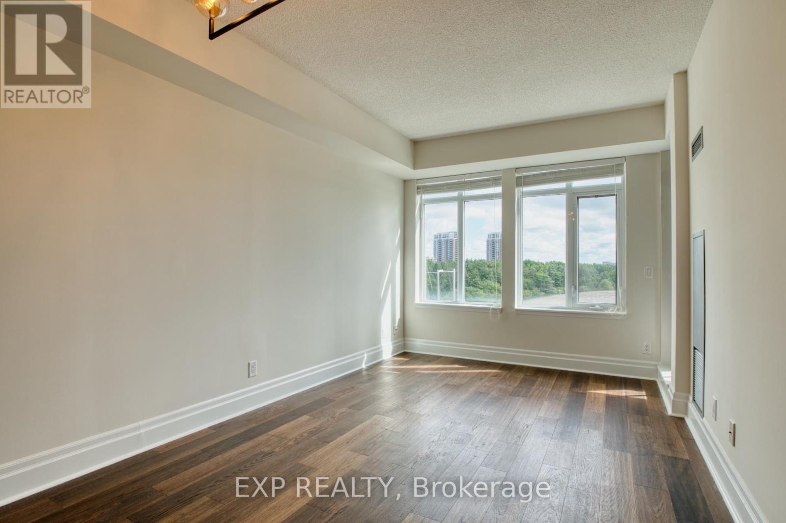 310 - 151 Upper Duke Crescent, Markham, Ontario  L6G 0E1 - Photo 6 - N13553696