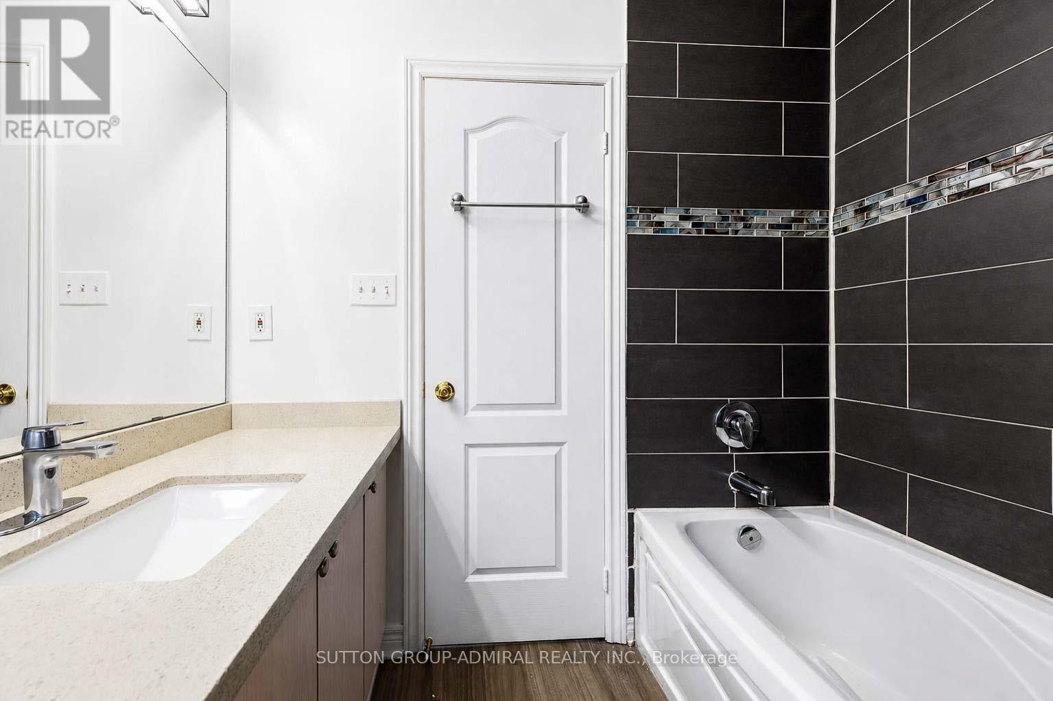 189 Warwick Crescent, Newmarket, Ontario  L3X 2S3 - Photo 18 - N13553698