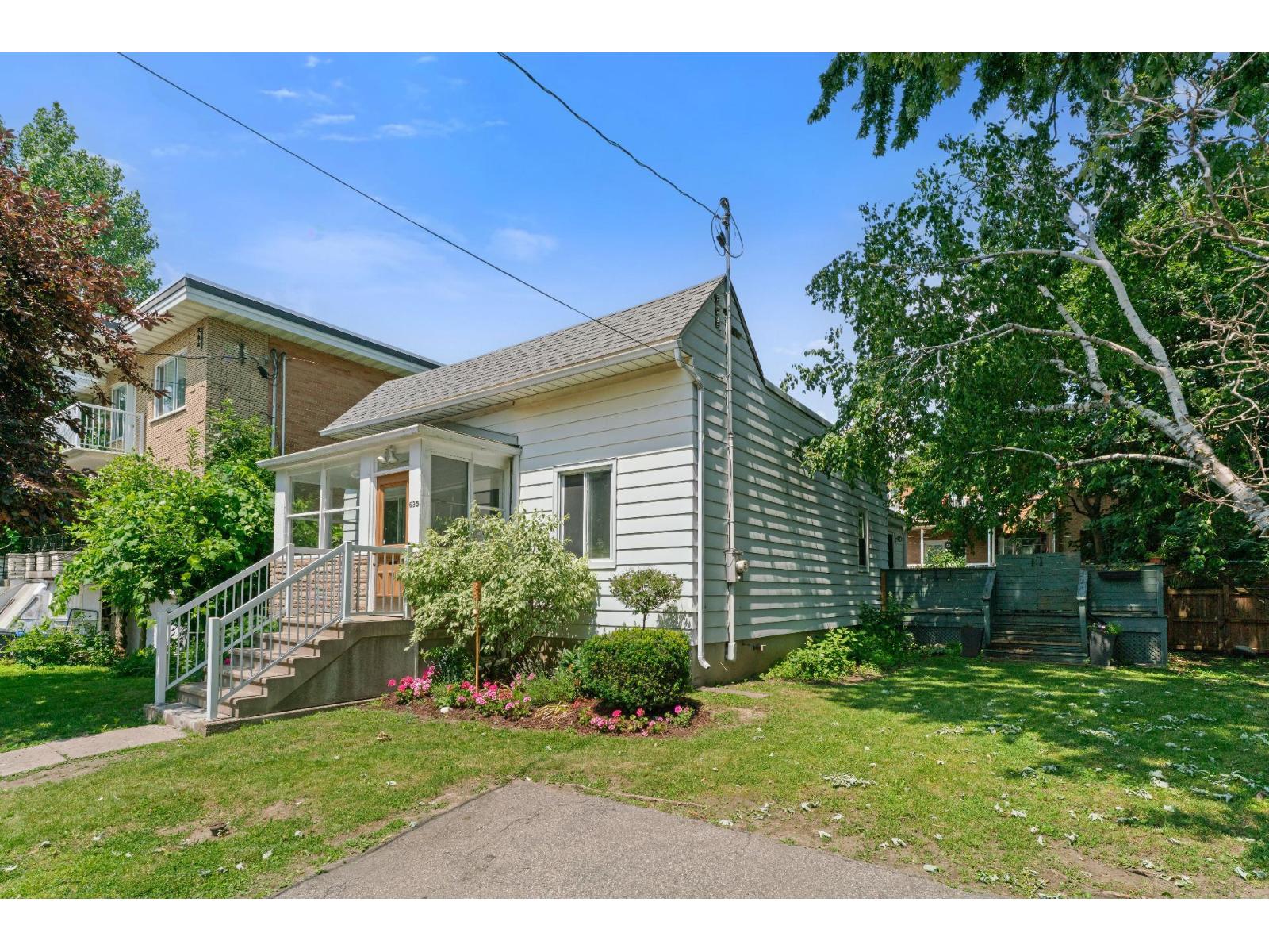 635 Av. Wolseley Côte-Saint-Luc Quebec Canada H4X1W6 2