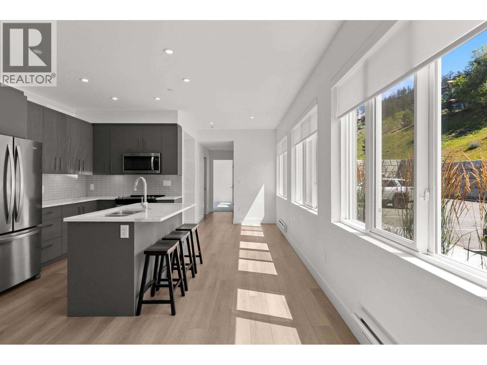 3434 Mckinley Beach Drive Unit# 103, Kelowna, British Columbia  V1V 0H3 - Photo 7 - 10394207