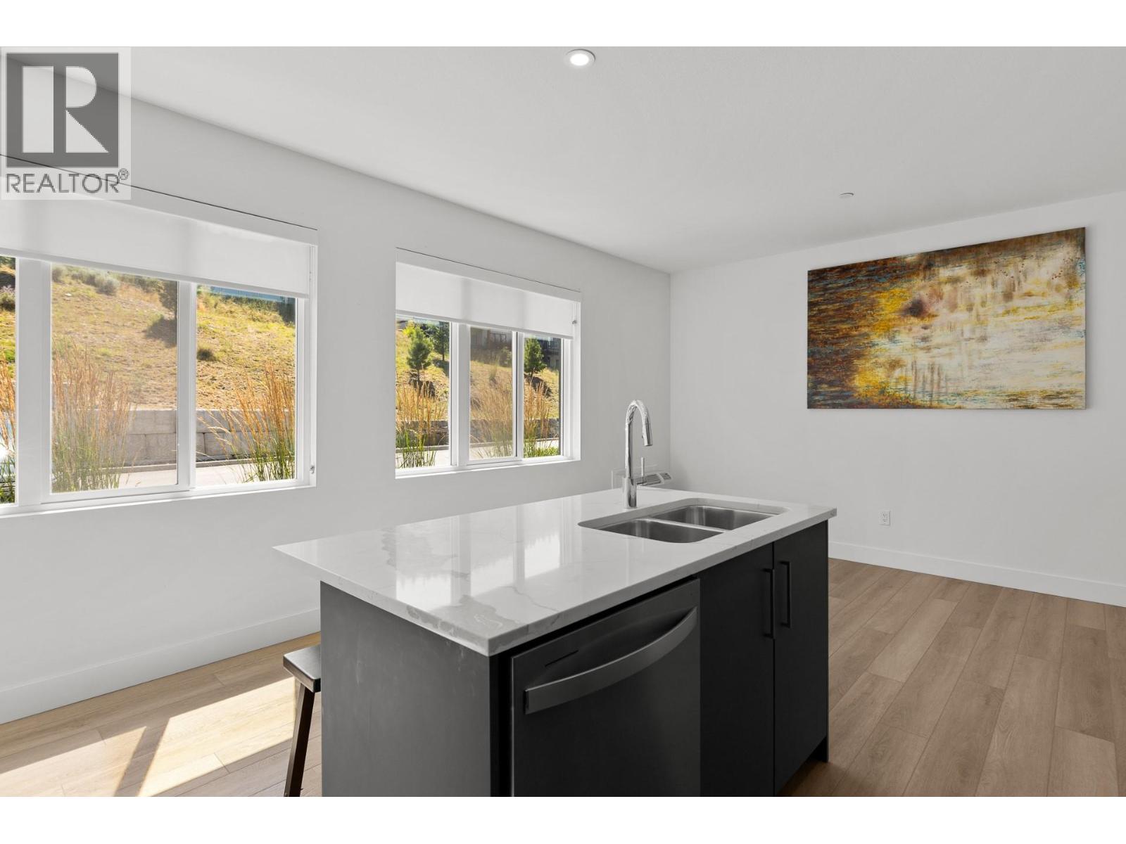 3434 Mckinley Beach Drive Unit# 103, Kelowna, British Columbia  V1V 0H3 - Photo 13 - 10394207