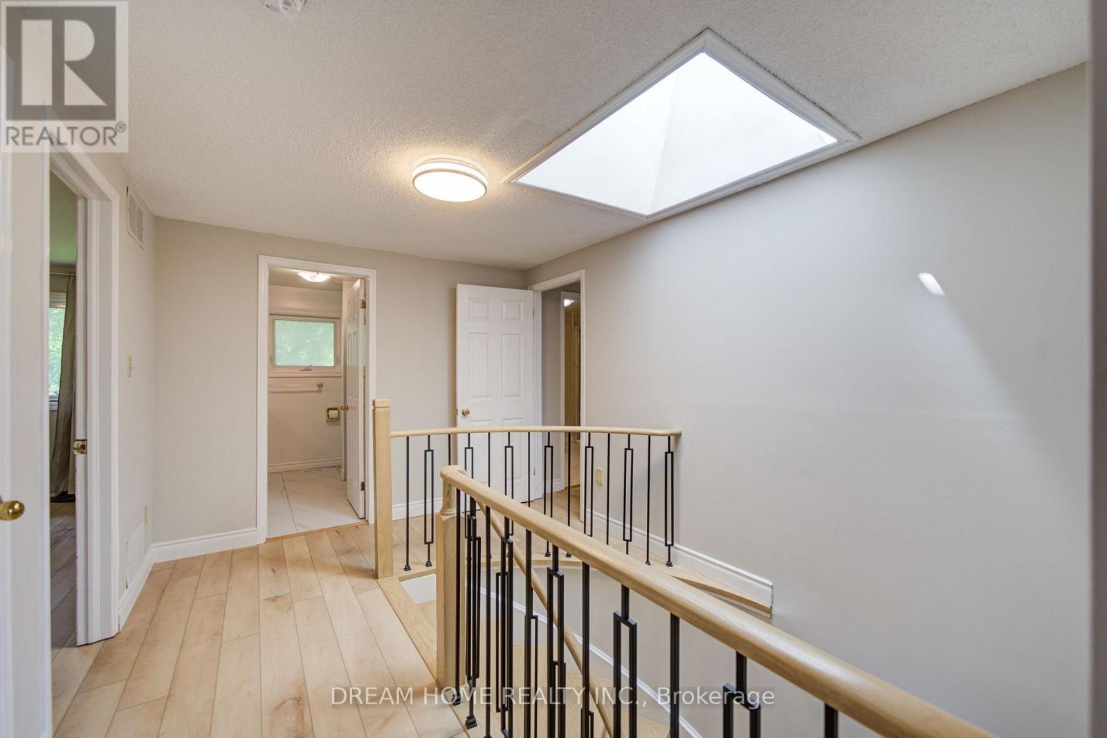 25 Yongehurst Road, Richmond Hill, Ontario L4C 3T3 - Photo 16 - N13553718