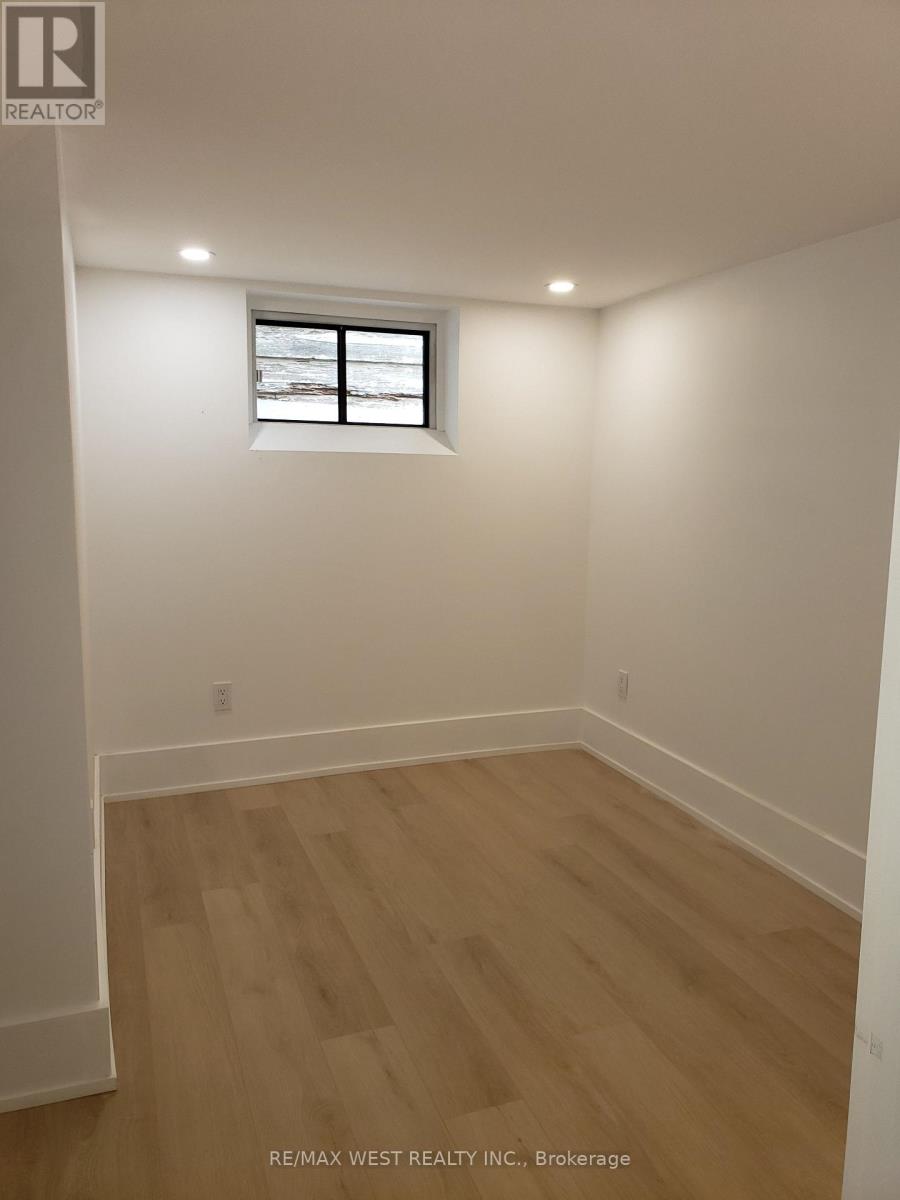 Basement - 603 Anderson Street, Whitby, Ontario  L1N 3V9 - Photo 14 - E13553740