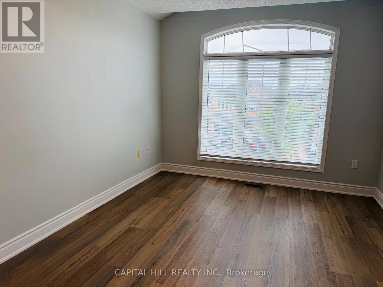 5959 Stonebriar Crescent, Mississauga, Ontario  L5V 2T8 - Photo 14 - W13553724