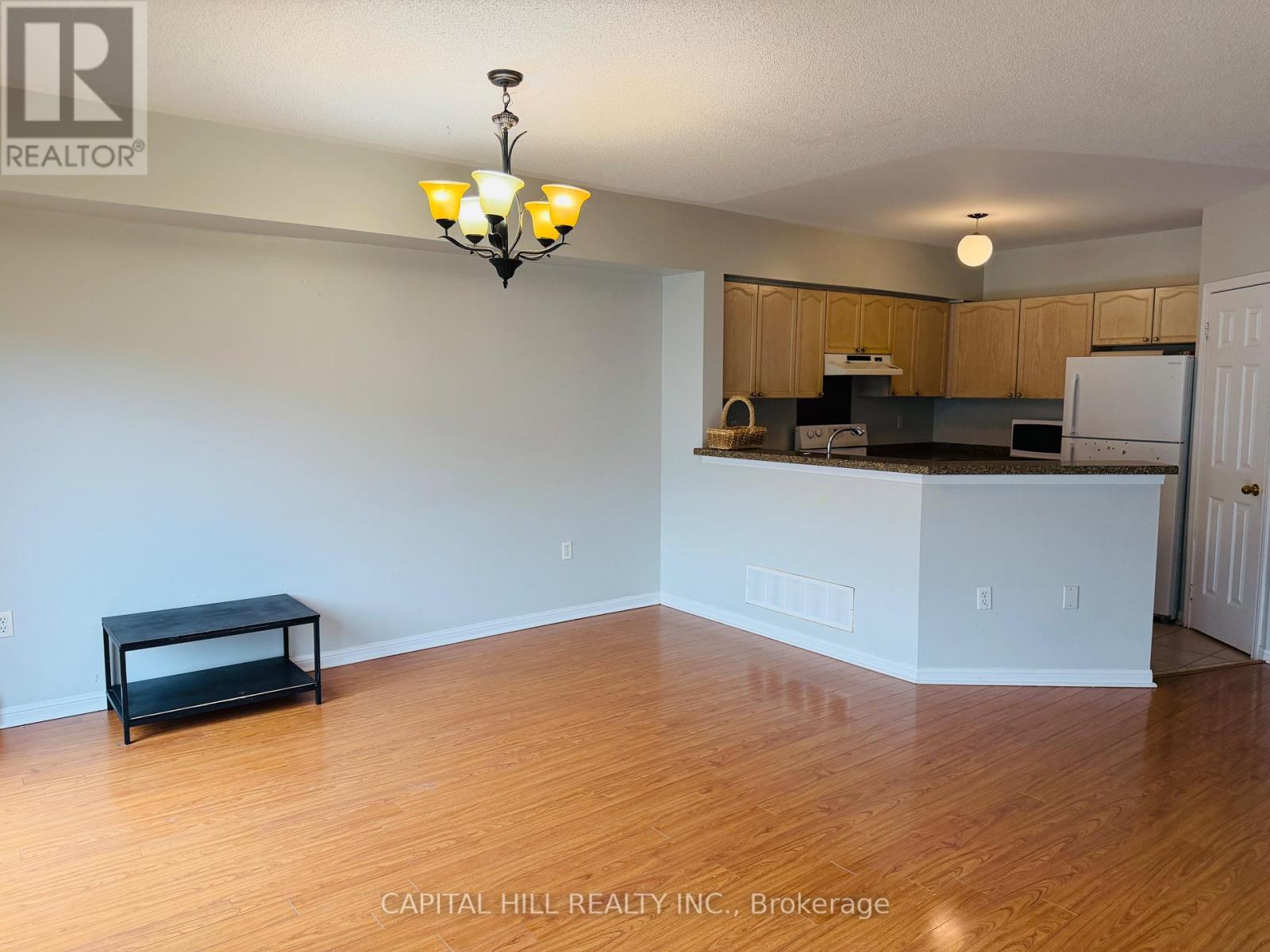 5959 Stonebriar Crescent, Mississauga, Ontario  L5V 2T8 - Photo 7 - W13553724