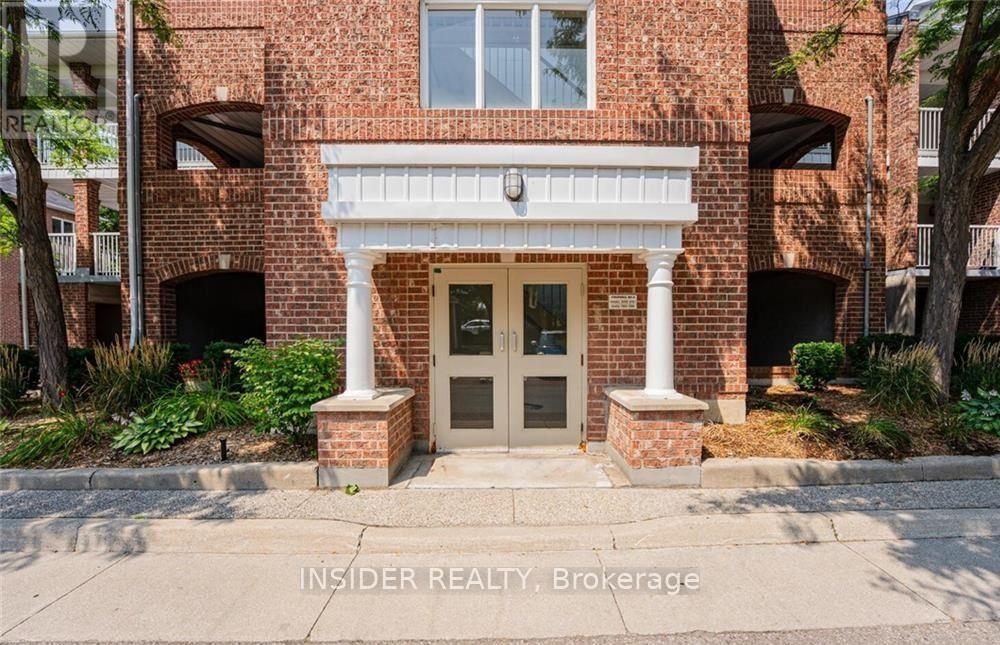 212 - 103 Bristol Road E, Mississauga, Ontario  L4Z 3P4 - Photo 3 - W13553748
