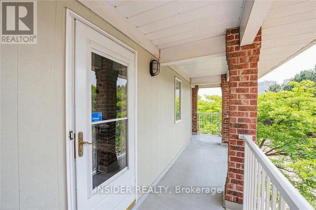 212 - 103 Bristol Road E, Mississauga, Ontario  L4Z 3P4 - Photo 4 - W13553748