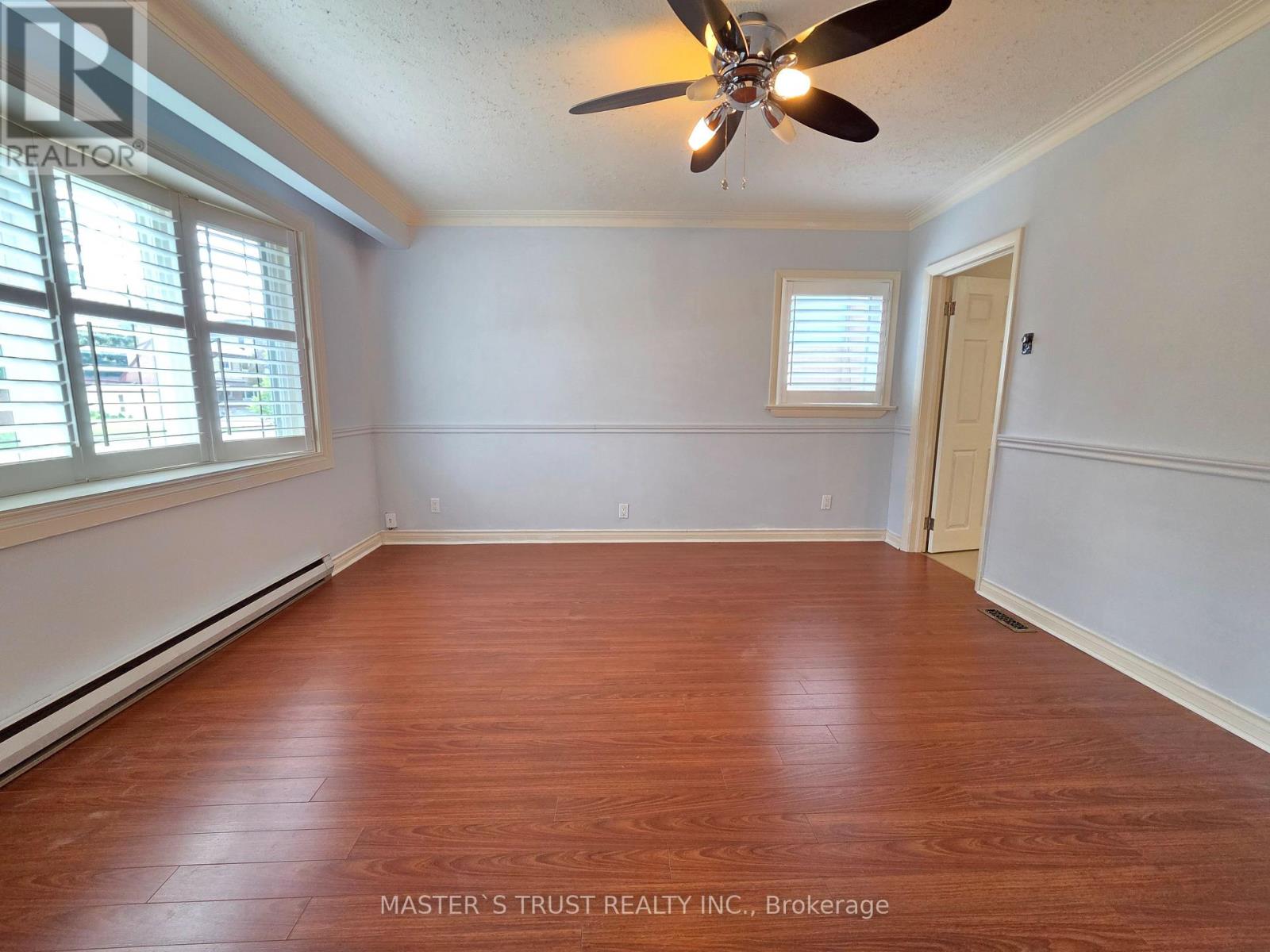 Main Fl - 86 Rockport Crescent, Richmond Hill, Ontario L4C 2L8 - Photo 8 - N13552322