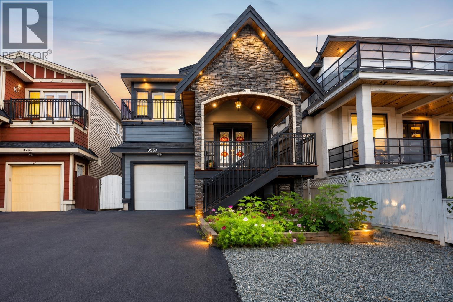 325A FENTON STREET, new westminster, British Columbia