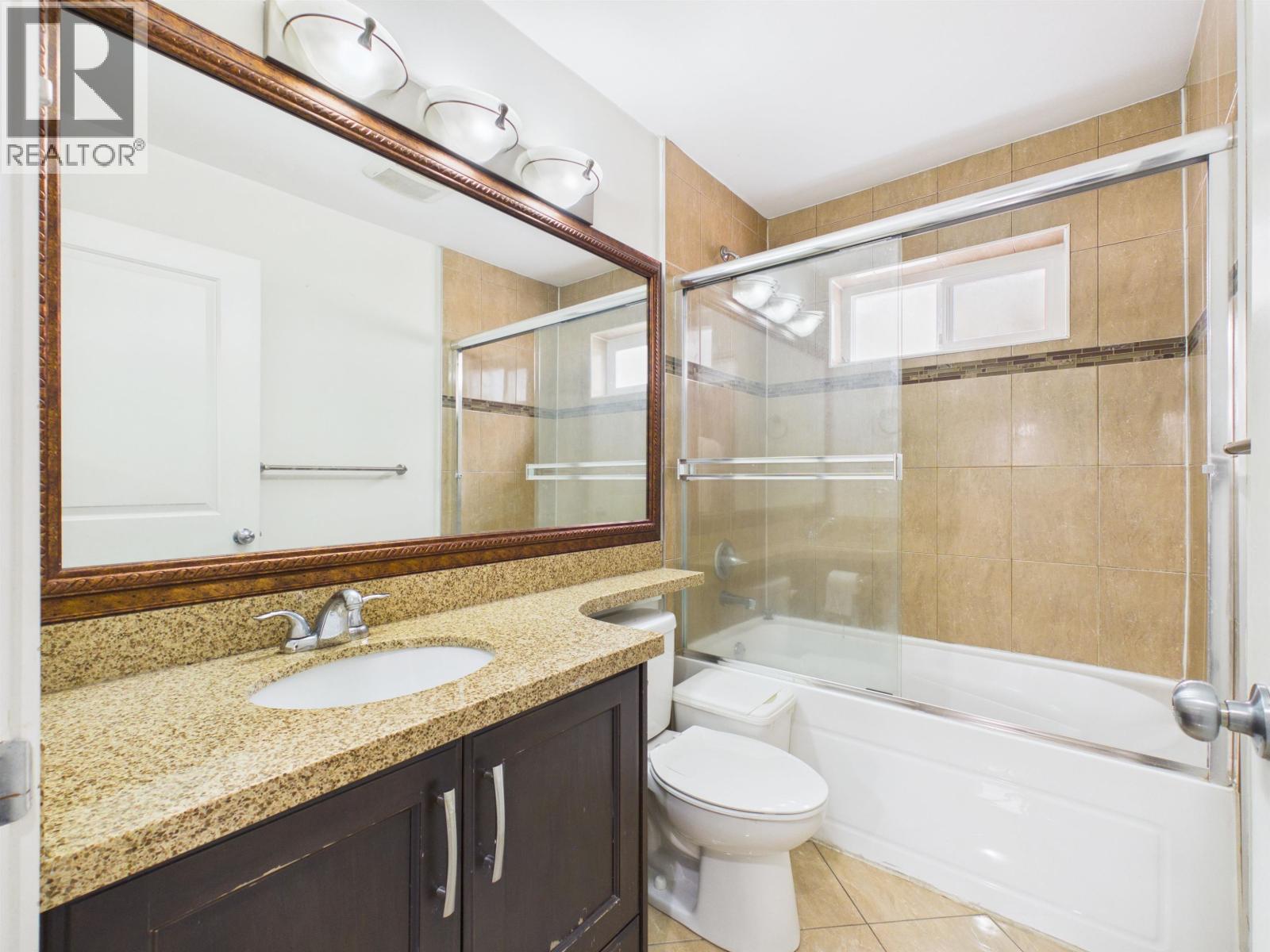 325a Fenton Street, New Westminster, British Columbia  V3M 5J1 - Photo 25 - R3145212