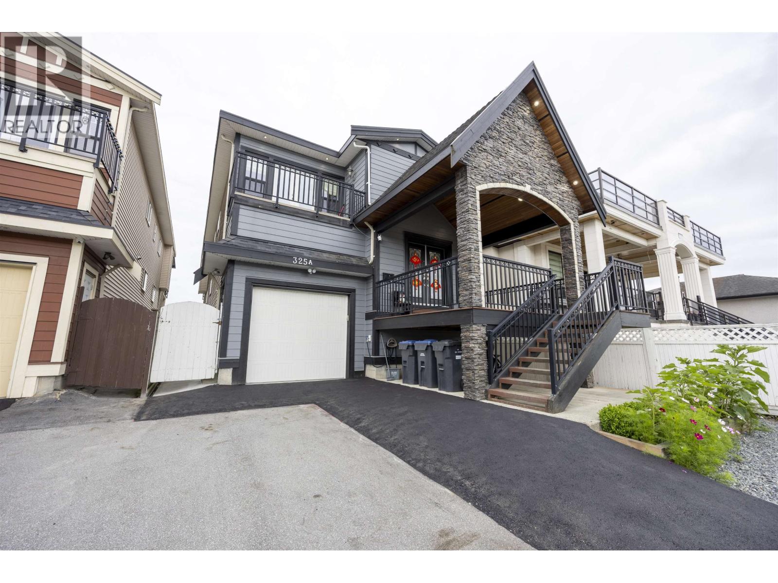 325a Fenton Street, New Westminster, British Columbia  V3M 5J1 - Photo 2 - R3145212