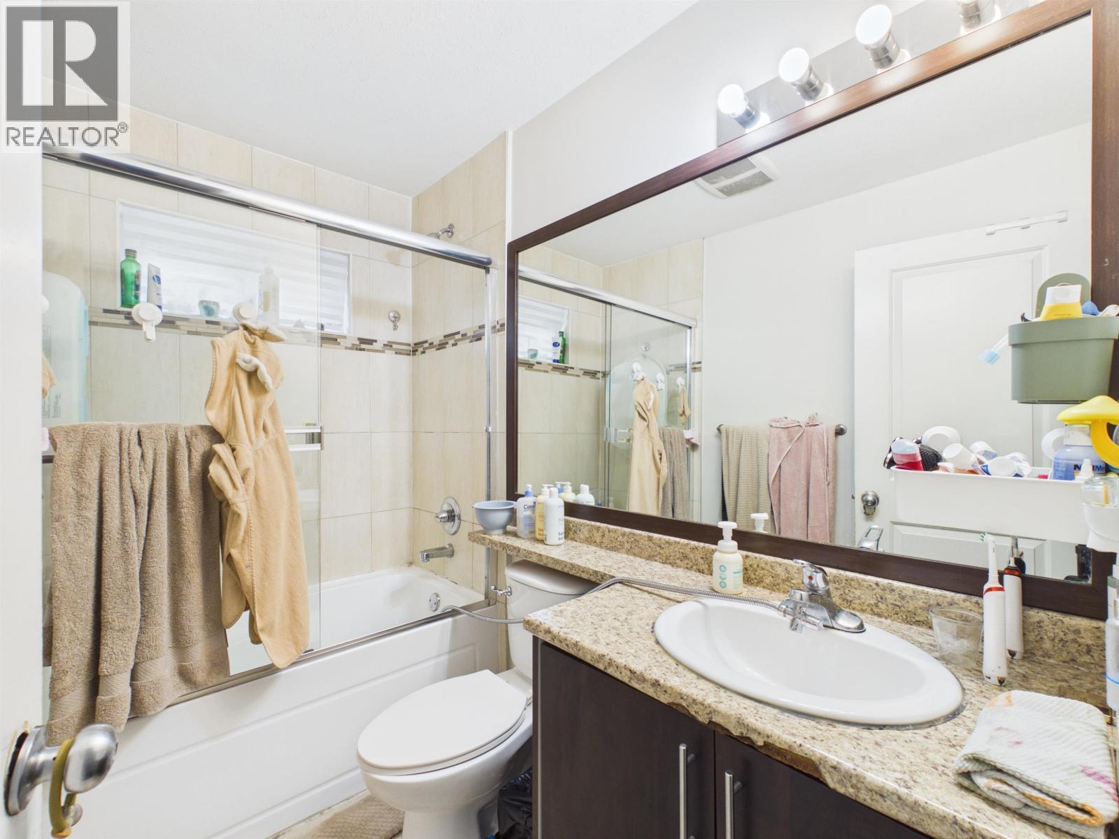 325a Fenton Street, New Westminster, British Columbia  V3M 5J1 - Photo 33 - R3145212