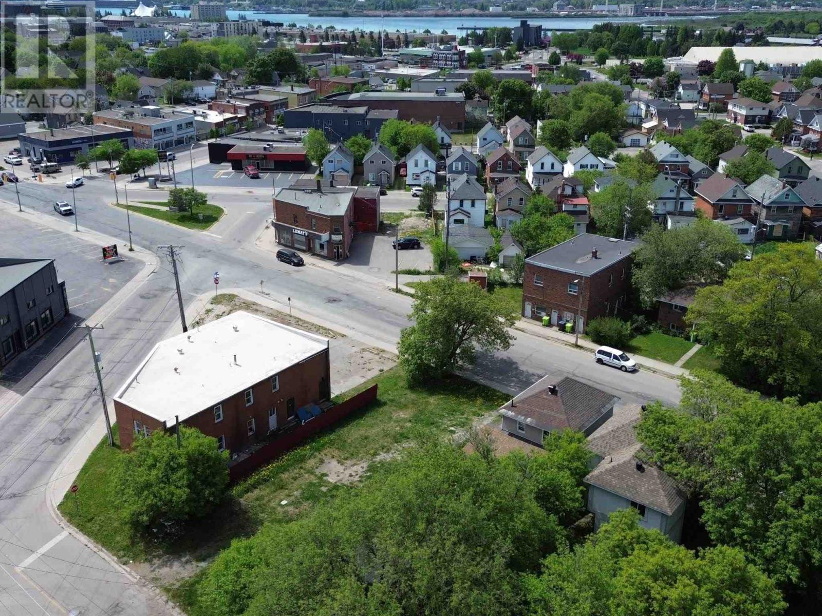 26 Wellington St W, Sault Ste. Marie, Ontario P6A 1H1 - Photo 3 - SM261632