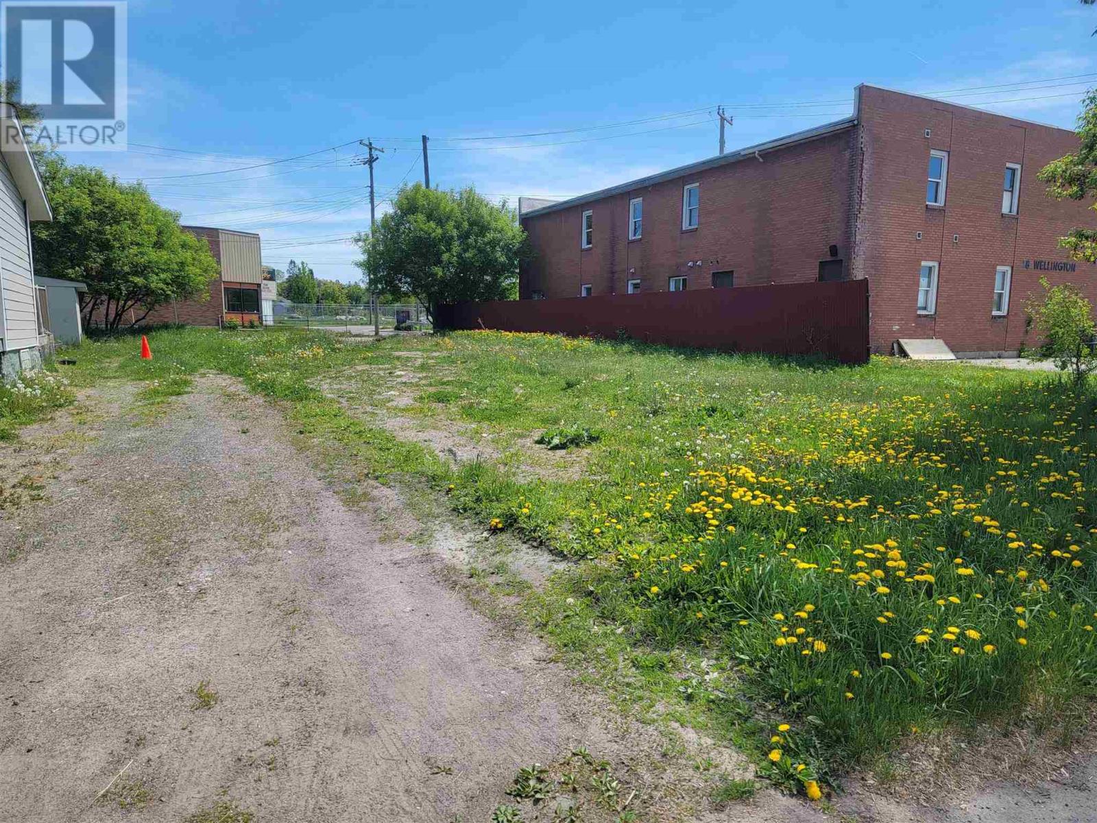 26 Wellington St W, Sault Ste. Marie, Ontario P6A 1H1 - Photo 6 - SM261632