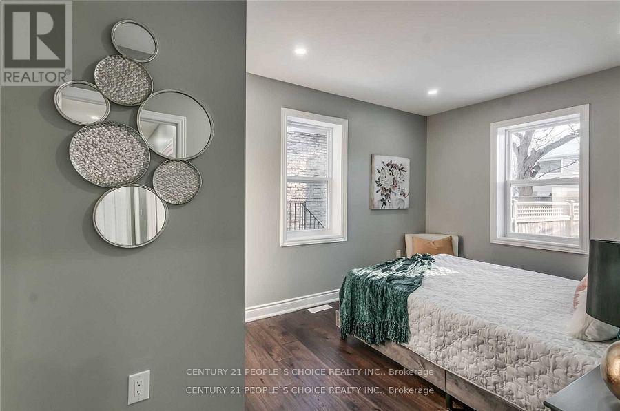 1226 Oxford Avenue, Oakville, Ontario  L6H 1S5 - Photo 22 - W13551850