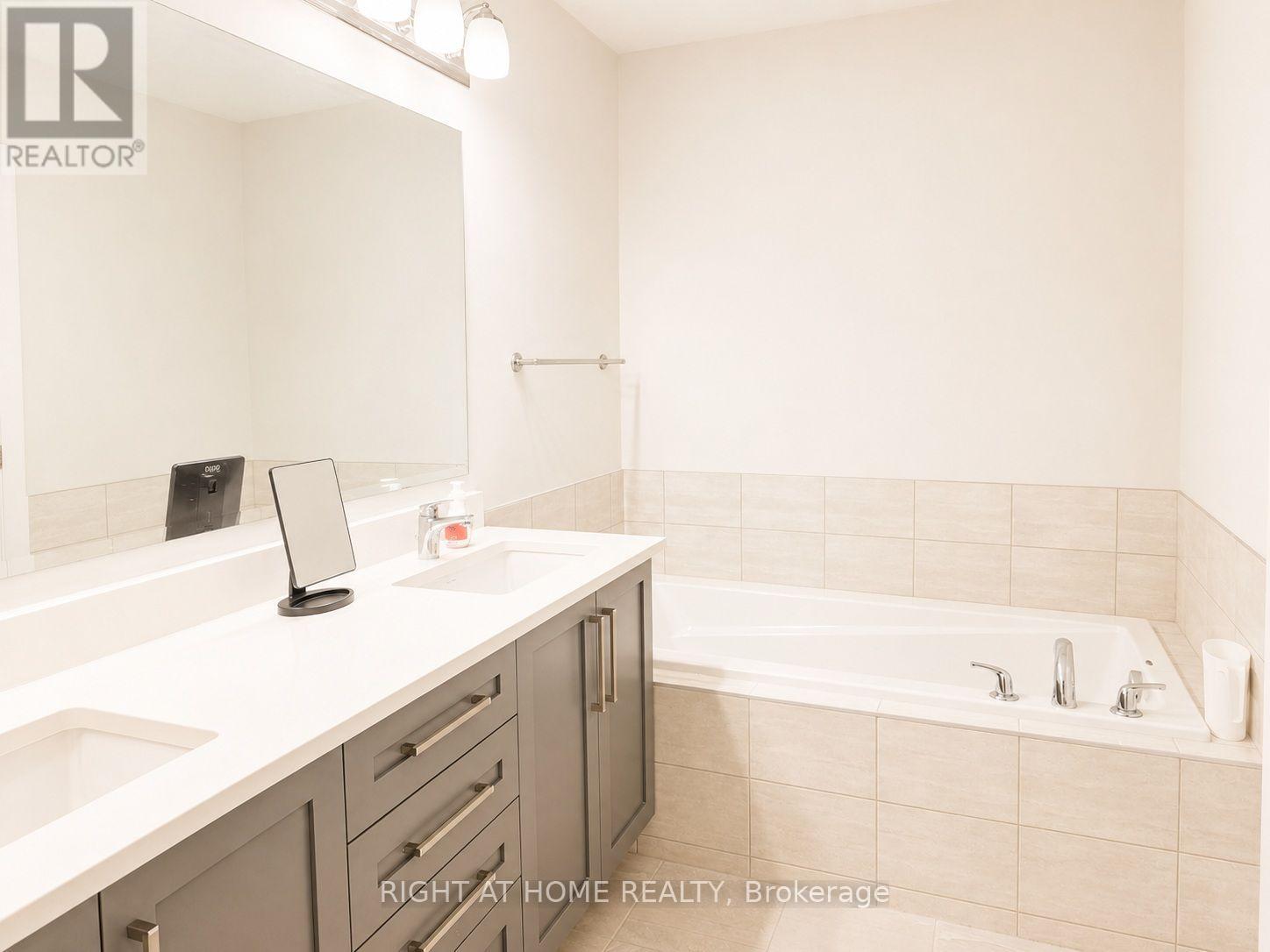 242 Calvington Avenue, Ottawa, Ontario  K2T 0P9 - Photo 13 - X13553768