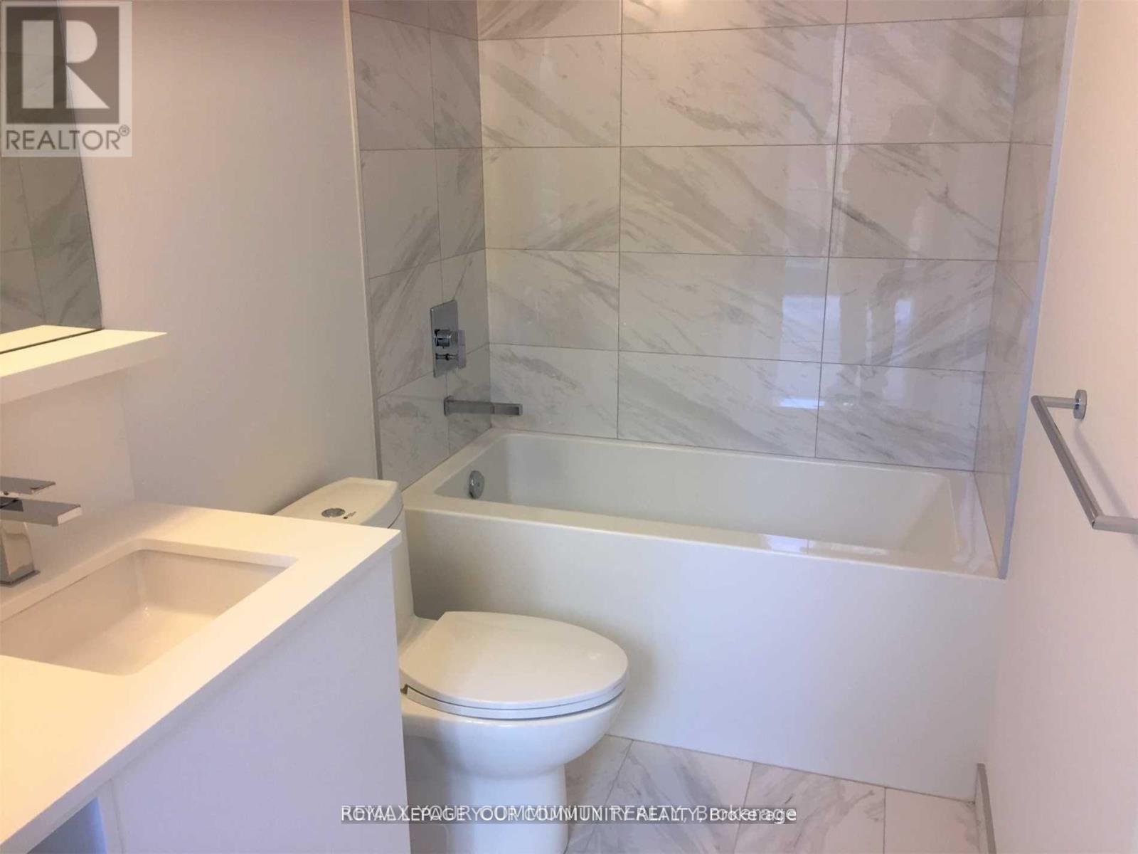 306 - 85 Wood Street, Toronto, Ontario  M4Y 0E8 - Photo 3 - C13553782