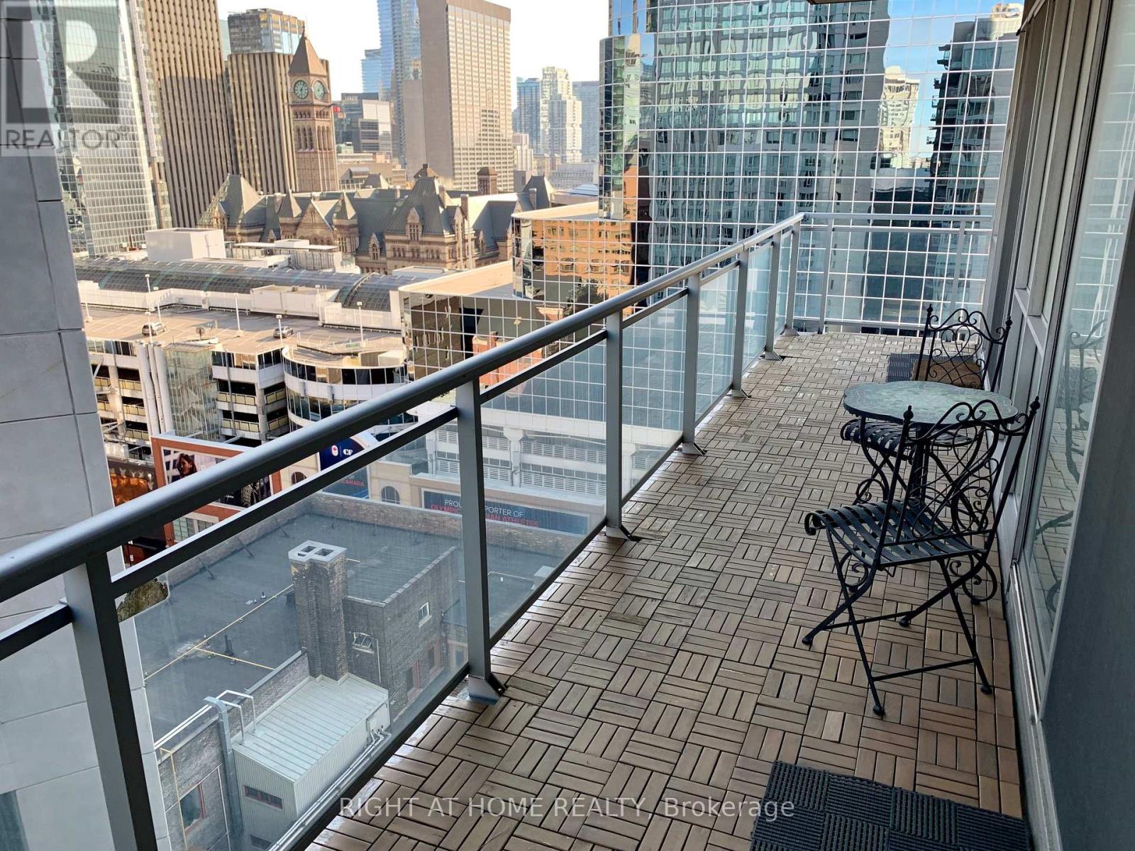 1707 - 220 Victoria Street, Toronto, Ontario  M5B 2R6 - Photo 10 - C13553794