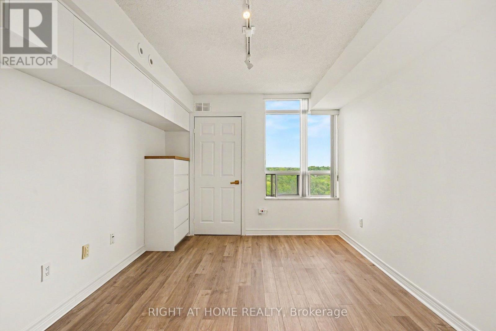 1612 - 228 Bonis Avenue, Toronto, Ontario  M1T 3W4 - Photo 17 - E13553776
