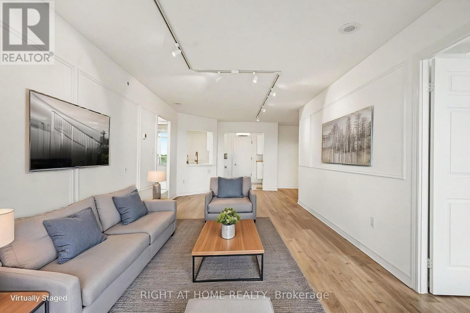 1612 - 228 Bonis Avenue, Toronto, Ontario  M1T 3W4 - Photo 3 - E13553776