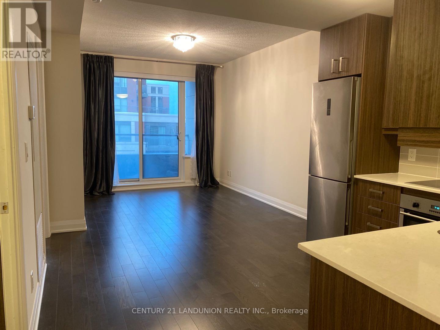 323 - 28 Uptown Drive, Markham, Ontario  L3R 5M8 - Photo 7 - N13553764