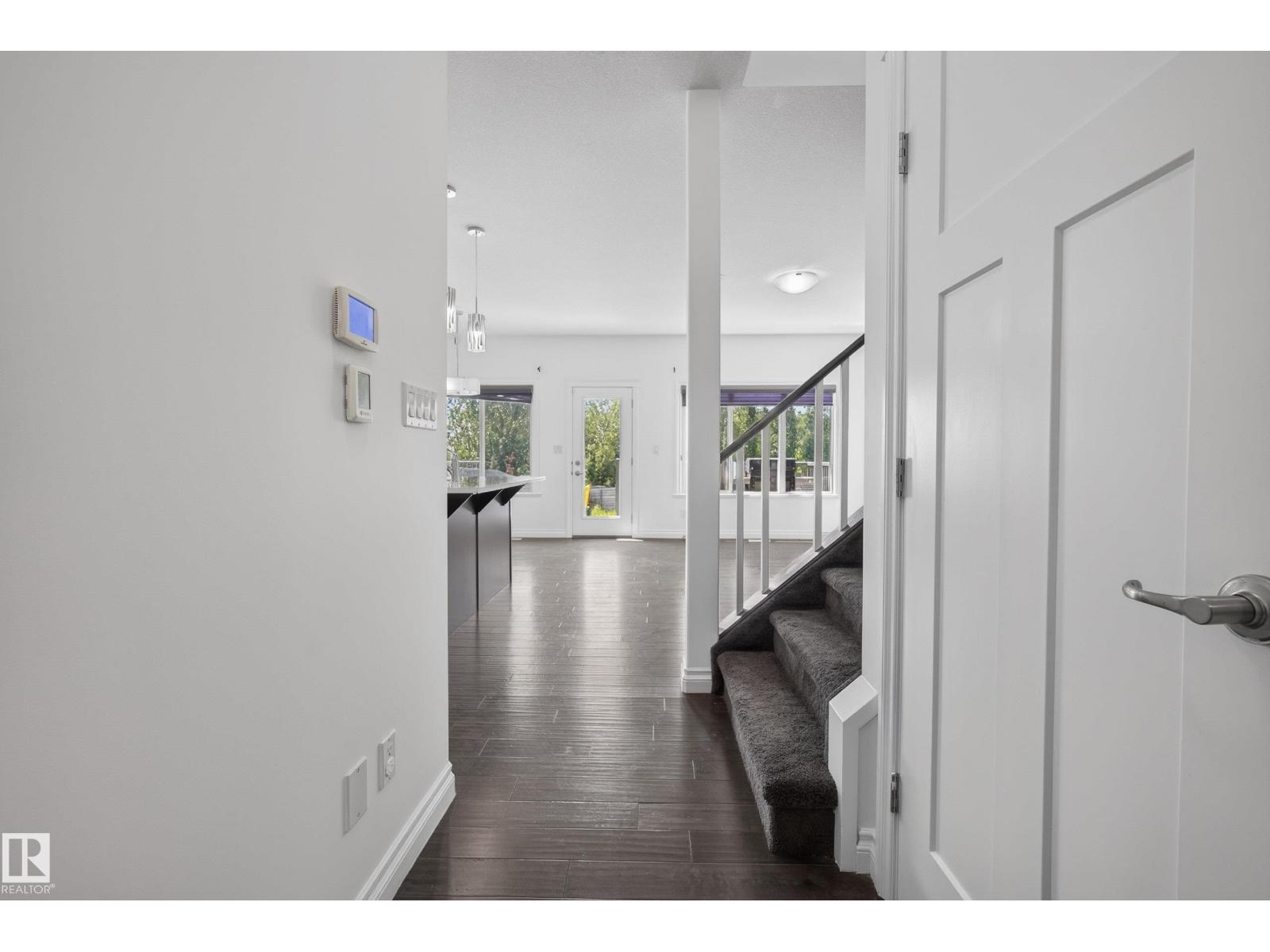 720 Charlesworth Wy SW, Edmonton, Alberta  T6X 2E9 - Photo 8 - E4498439