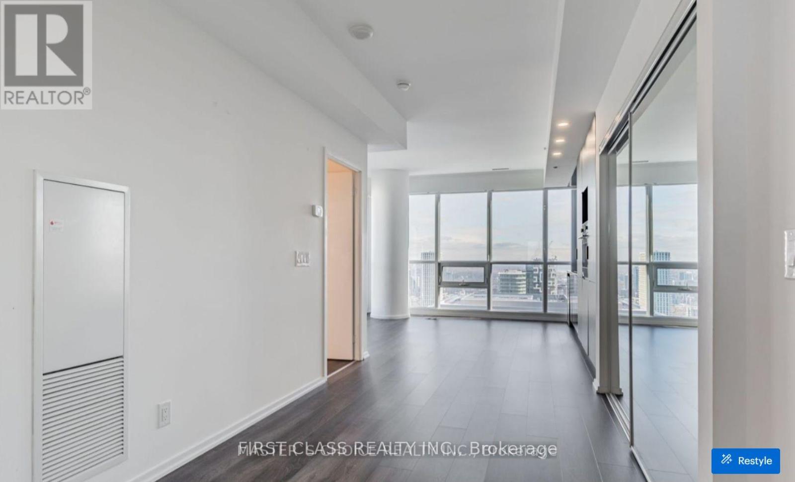 4303 - 70 Temperance Street, Toronto, Ontario M5H 0B1 - Photo 2 - C13553804