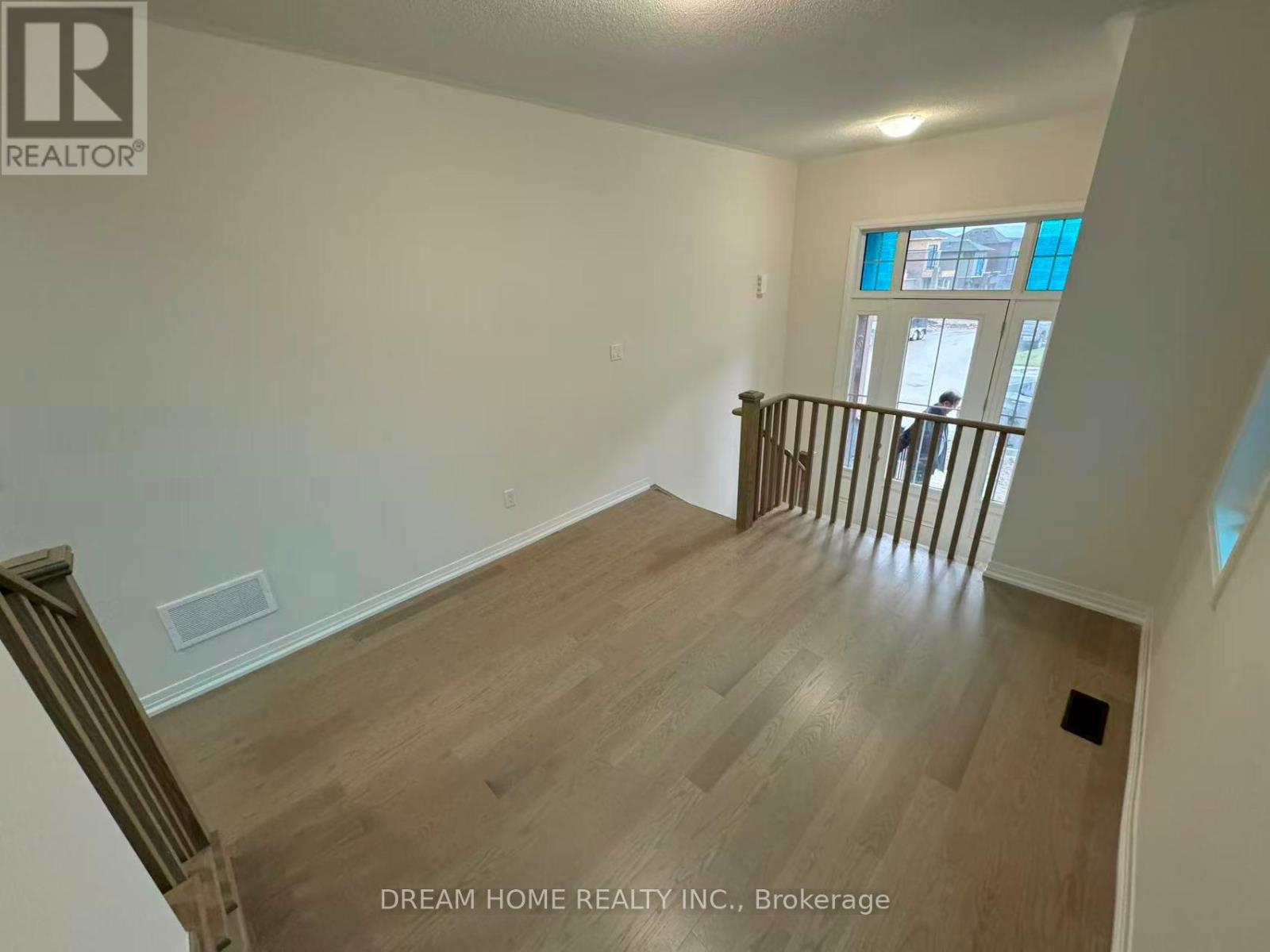1080 Pisces Trail, Pickering, Ontario  L0H 1J0 - Photo 12 - E13553824