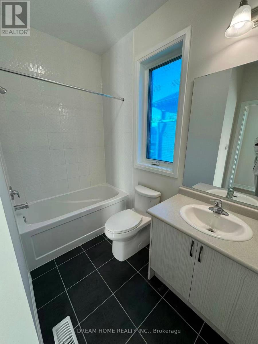 1080 Pisces Trail, Pickering, Ontario  L0H 1J0 - Photo 3 - E13553824