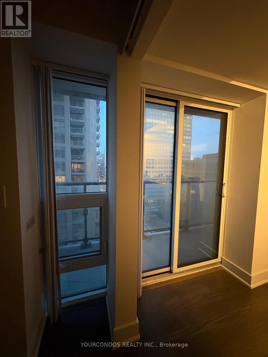 1307 - 955 Bay Street, Toronto, Ontario M5S 2A2 - Photo 17 - C13553844
