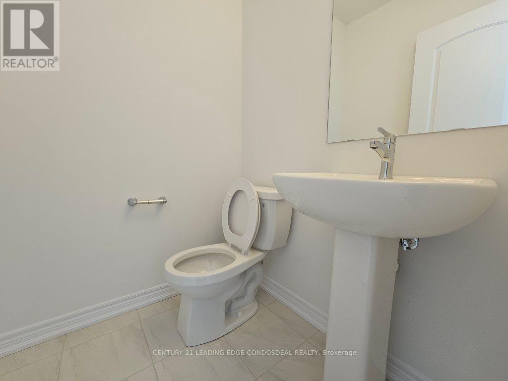 21 Milady Crescent, Barrie, Ontario  L9J 0X3 - Photo 11 - S13553838
