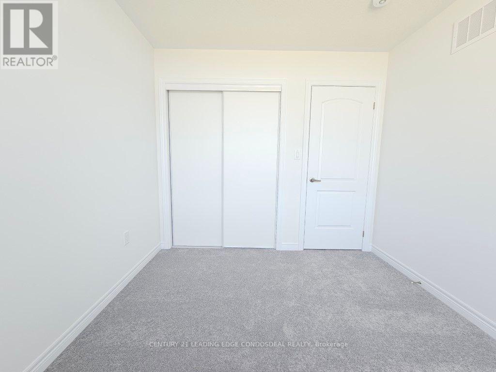 21 Milady Crescent, Barrie, Ontario  L9J 0X3 - Photo 24 - S13553838
