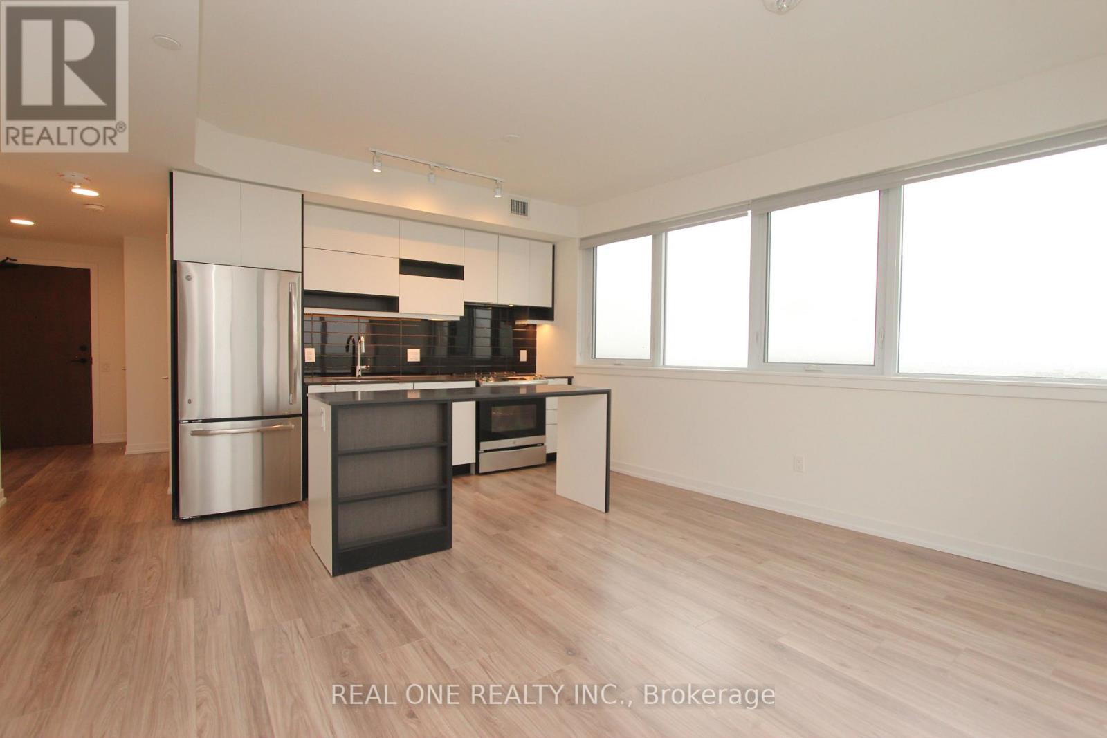 3104 - 4065 CONFEDERATION PARKWAY, Mississauga, Ontario