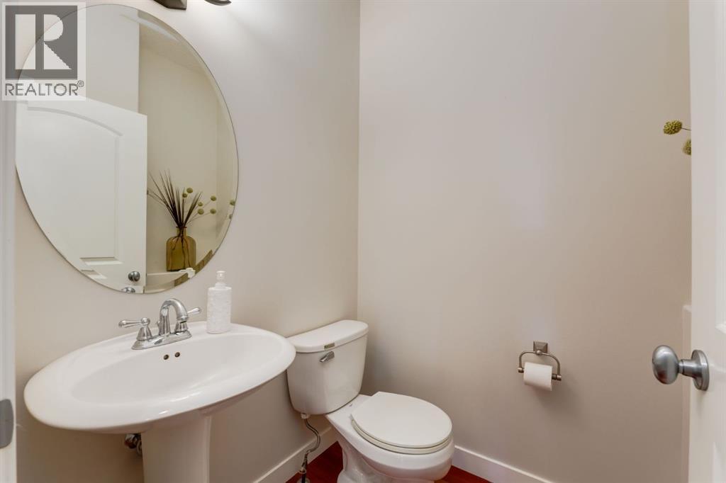 52 Valley Woods Way NW, Calgary, Alberta  t3B 6A5 - Photo 12 - A2327283