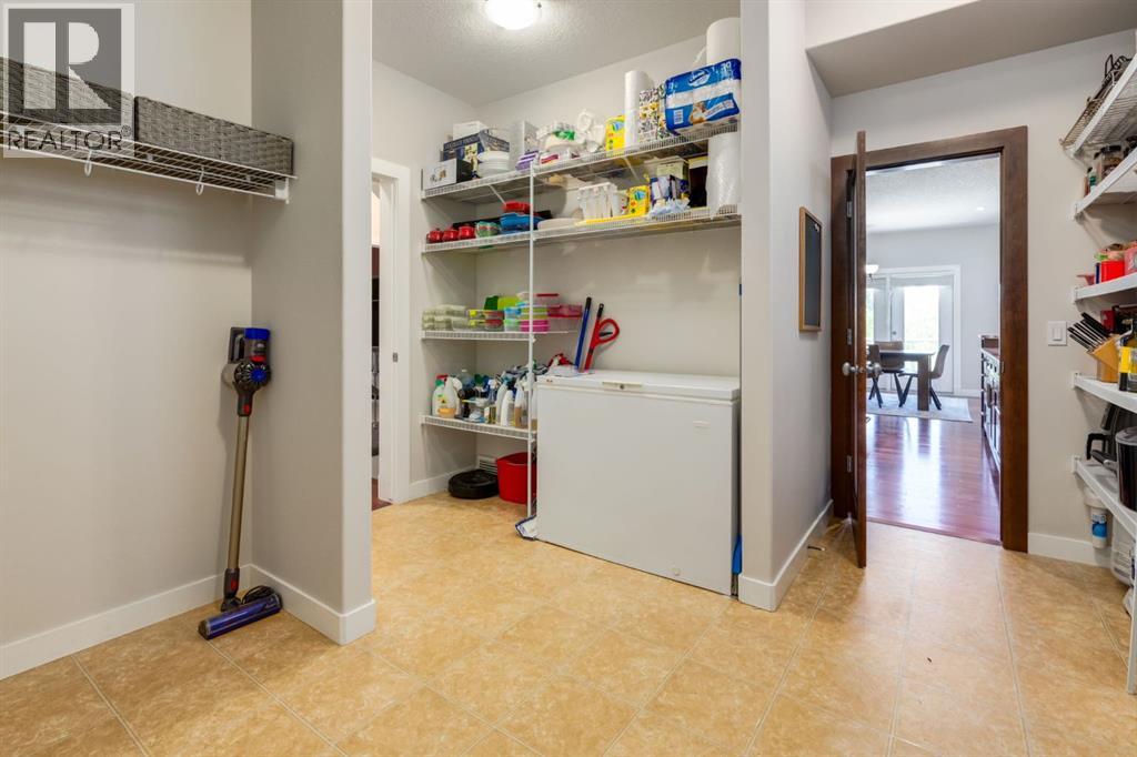 52 Valley Woods Way NW, Calgary, Alberta  t3B 6A5 - Photo 39 - A2327283
