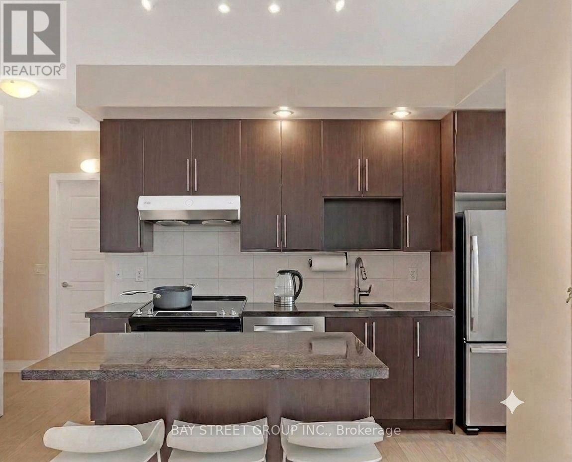 1206 - 28 Linden Street, Toronto, Ontario M4Y 0A4 - Photo 4 - C13553878